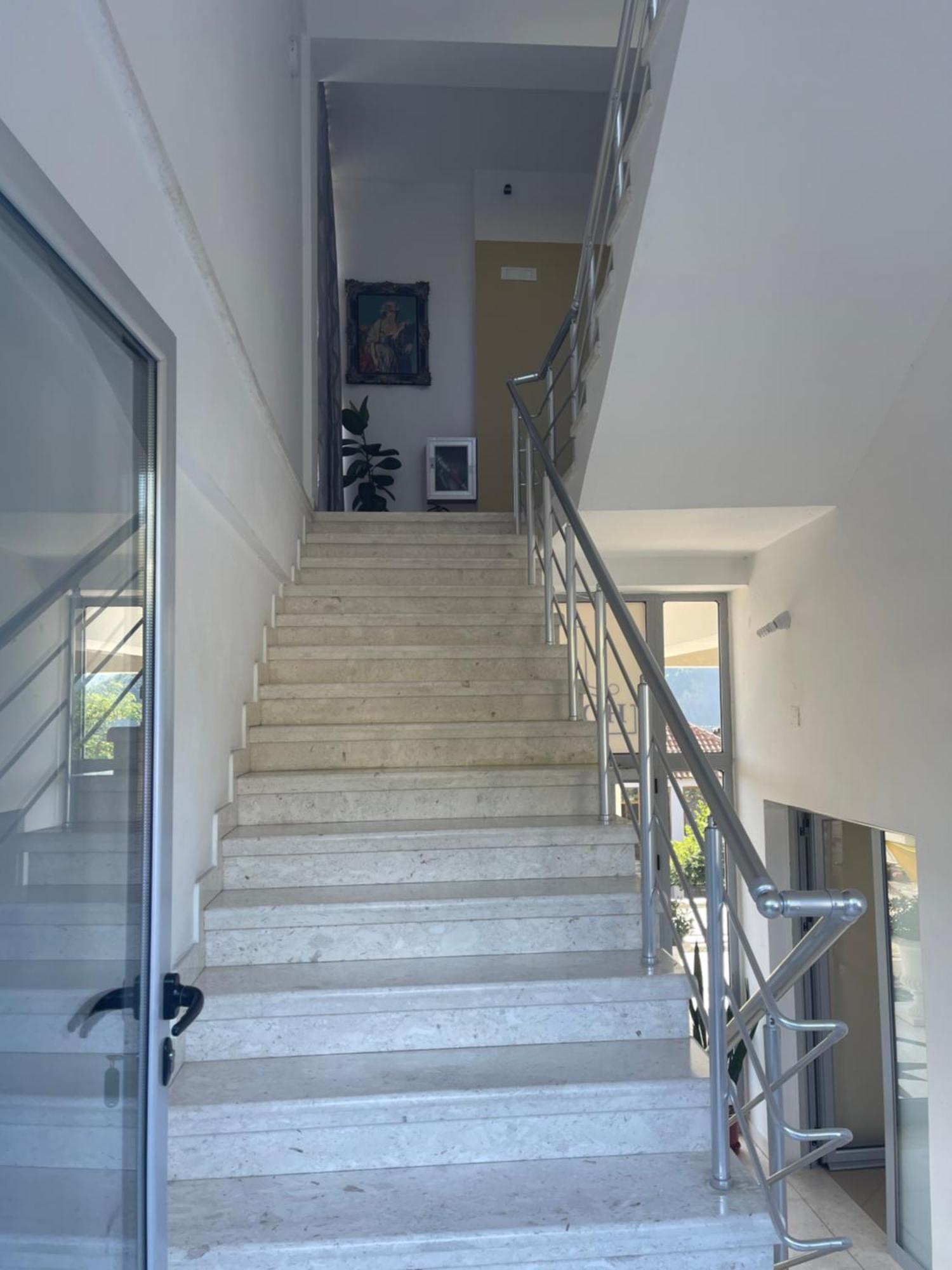 Hotel Latifi Gramsh Dış mekan fotoğraf