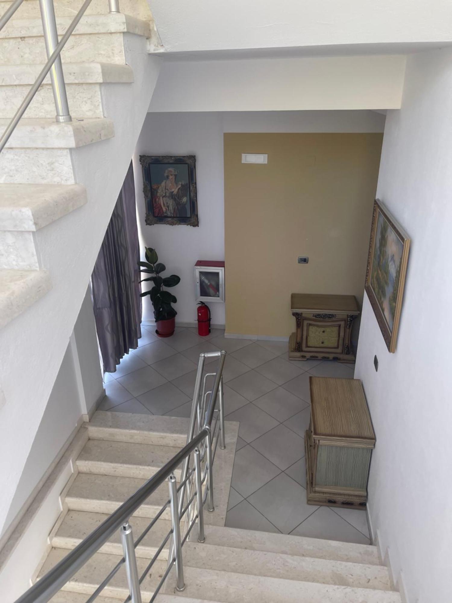 Hotel Latifi Gramsh Dış mekan fotoğraf
