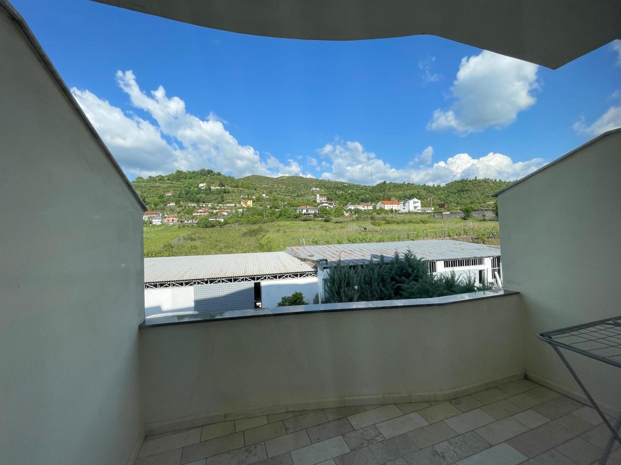 Hotel Latifi Gramsh Dış mekan fotoğraf